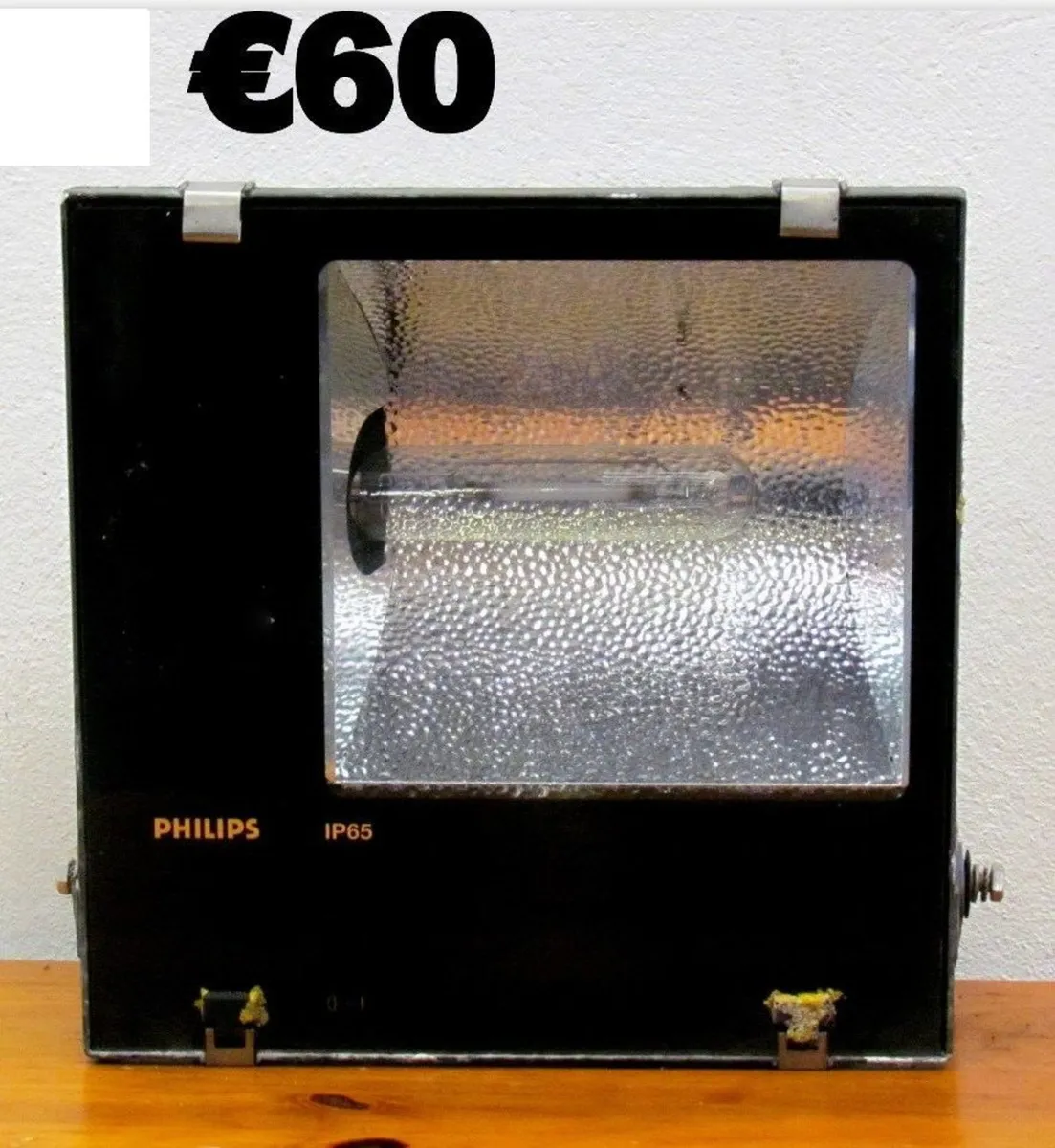 Selection of table lamps & spot lights - Image 1