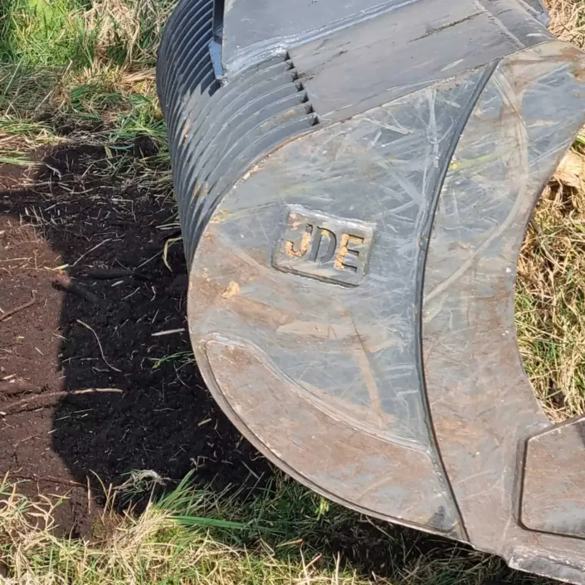 Strong Ditching Rake Riddle bucket in one - Image 4