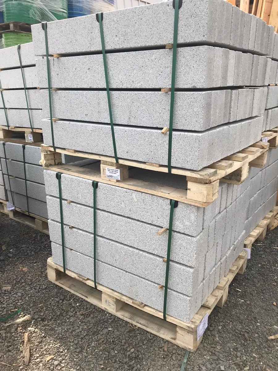 Granite Kerbs - Image 2