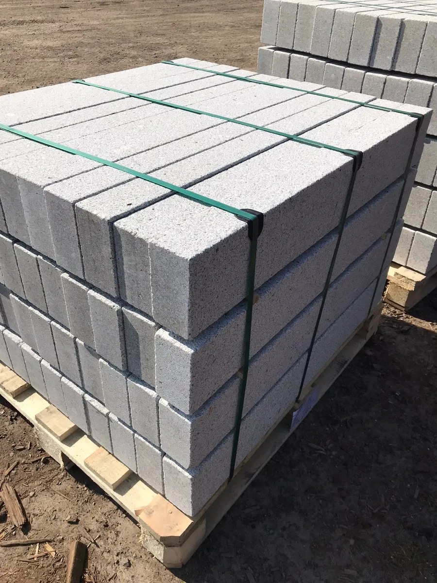 Granite Kerbs - Image 4
