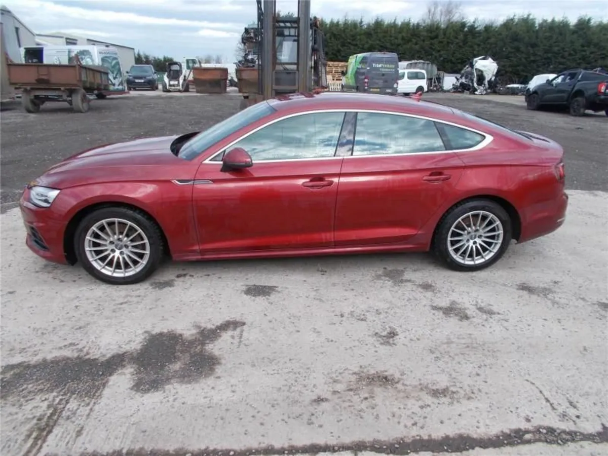 Audi a5 for parts - Image 2