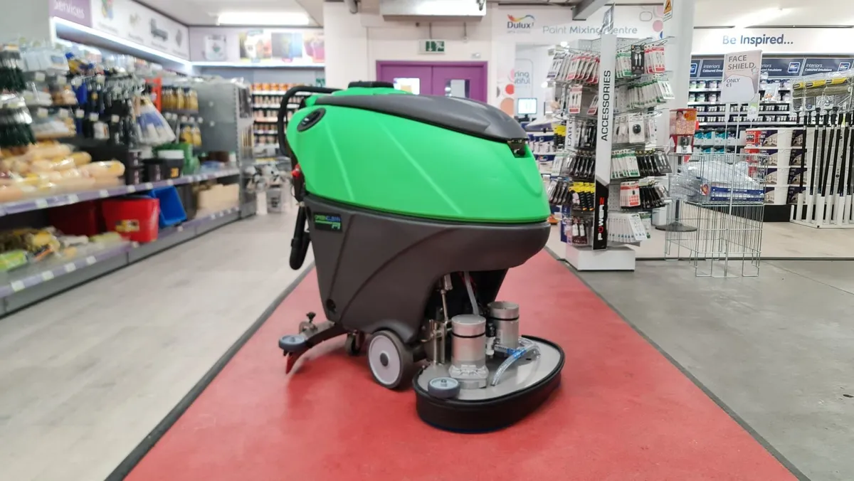 Green Clean F1 - 26D Scrubber dryer brand new - Image 3