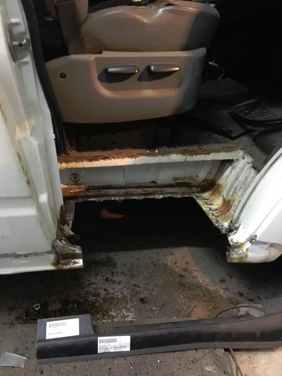 CAMPER VAN WELDING - Image 4