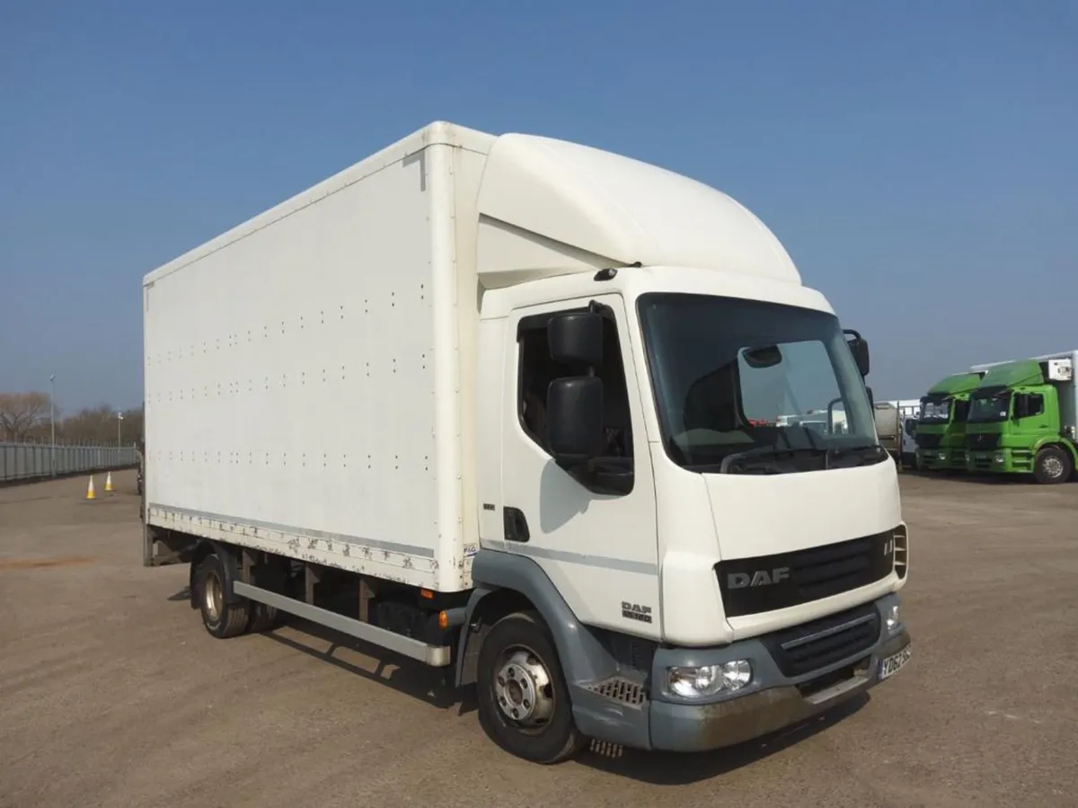DAF 45/160 5.7 Meter Box Body & Tail lift - Image 2