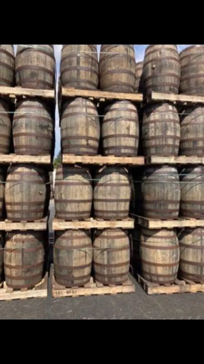 WHISKEY OAK BARRELS - Image 2