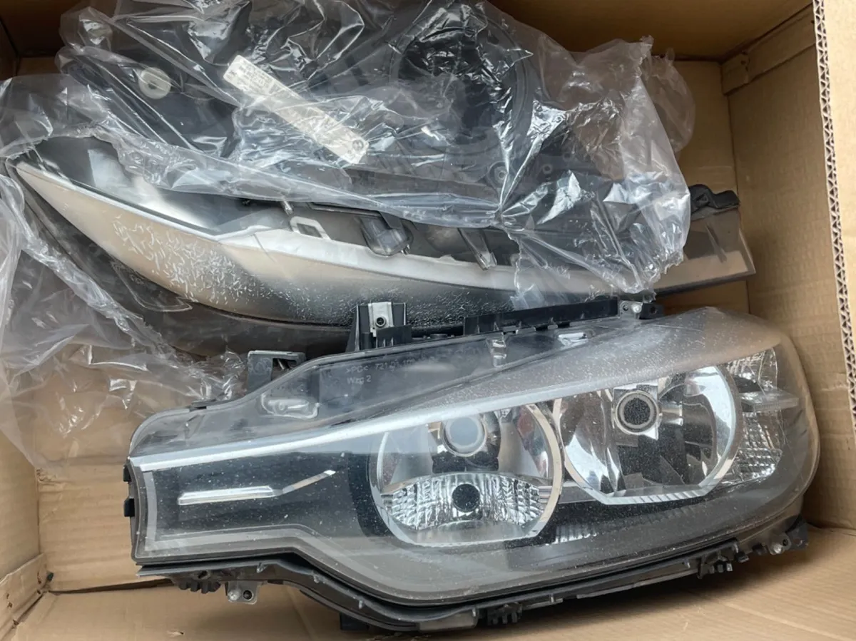 Front headlights 2013 f30 bmw