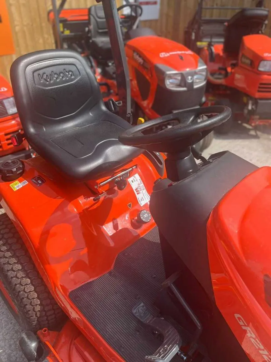 Kubota GR 2120 Mower - Image 3