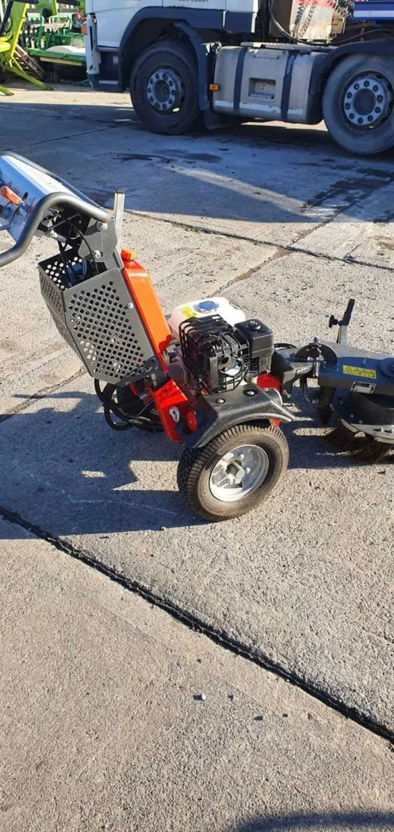 Kersten Hydraulic Powered Brush - Image 4