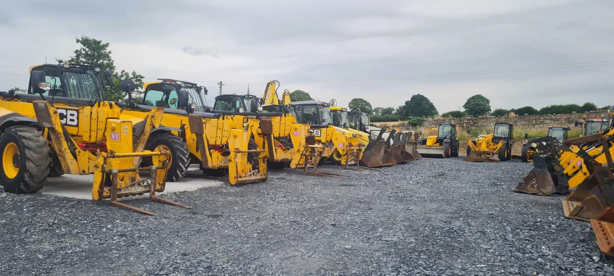 Large selection of jcb cat new Holland  terex - Image 3