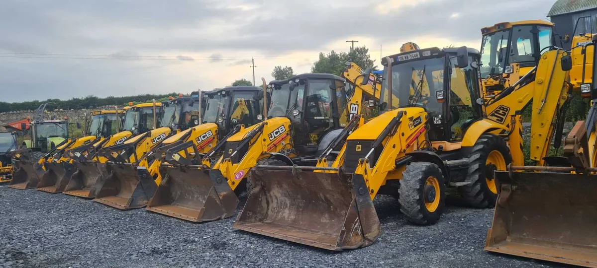Large selection of jcb cat new Holland  terex - Image 1