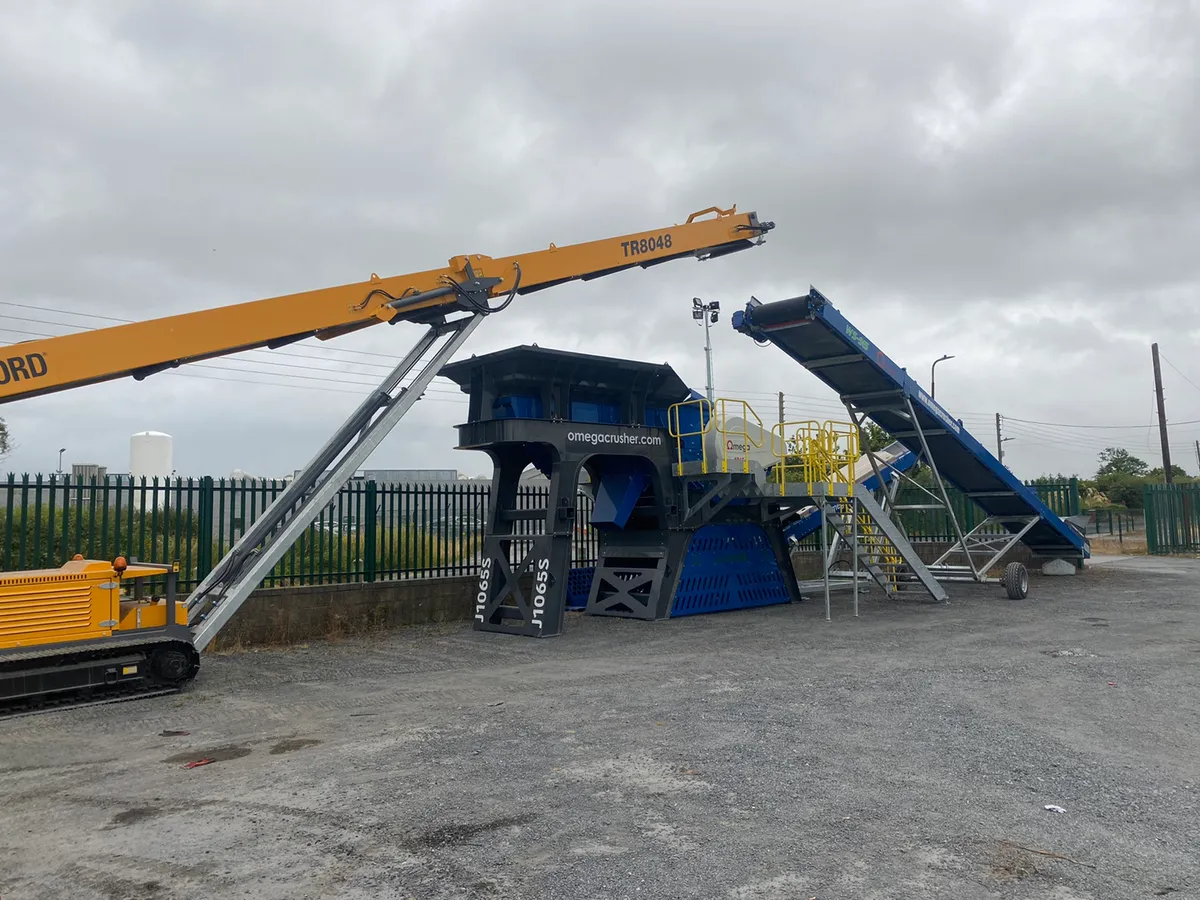 Crushers screeners stackers - Image 1