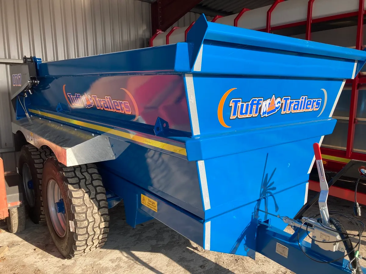 17 t tuffmac dump trailer buckets & brushes - Image 3