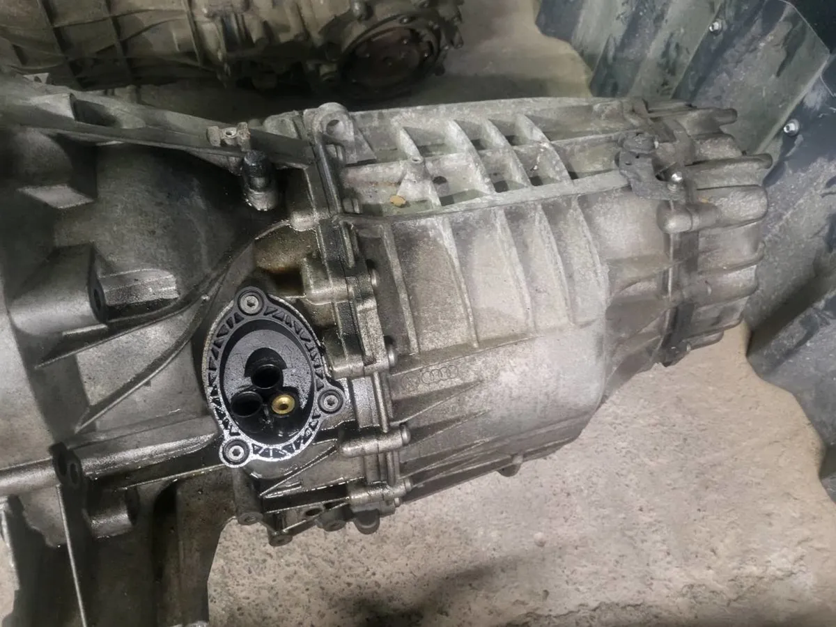 Audi gearbox automatic and manual - Image 1
