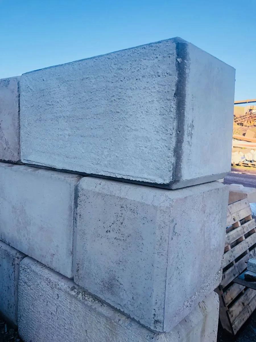 Concrete Lego Block/ Octoblock - Image 4
