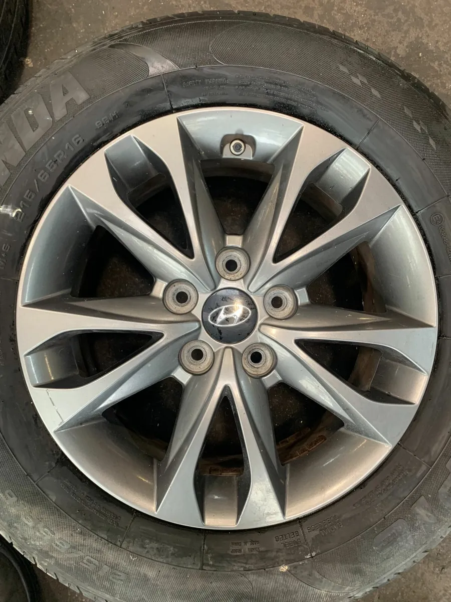 HYUNDAI 16" GENUINE ALLOY WHEELS - Image 1