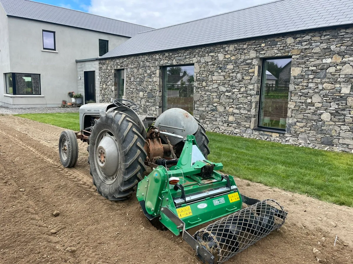 Digger & driver available call Eoghan - Image 4