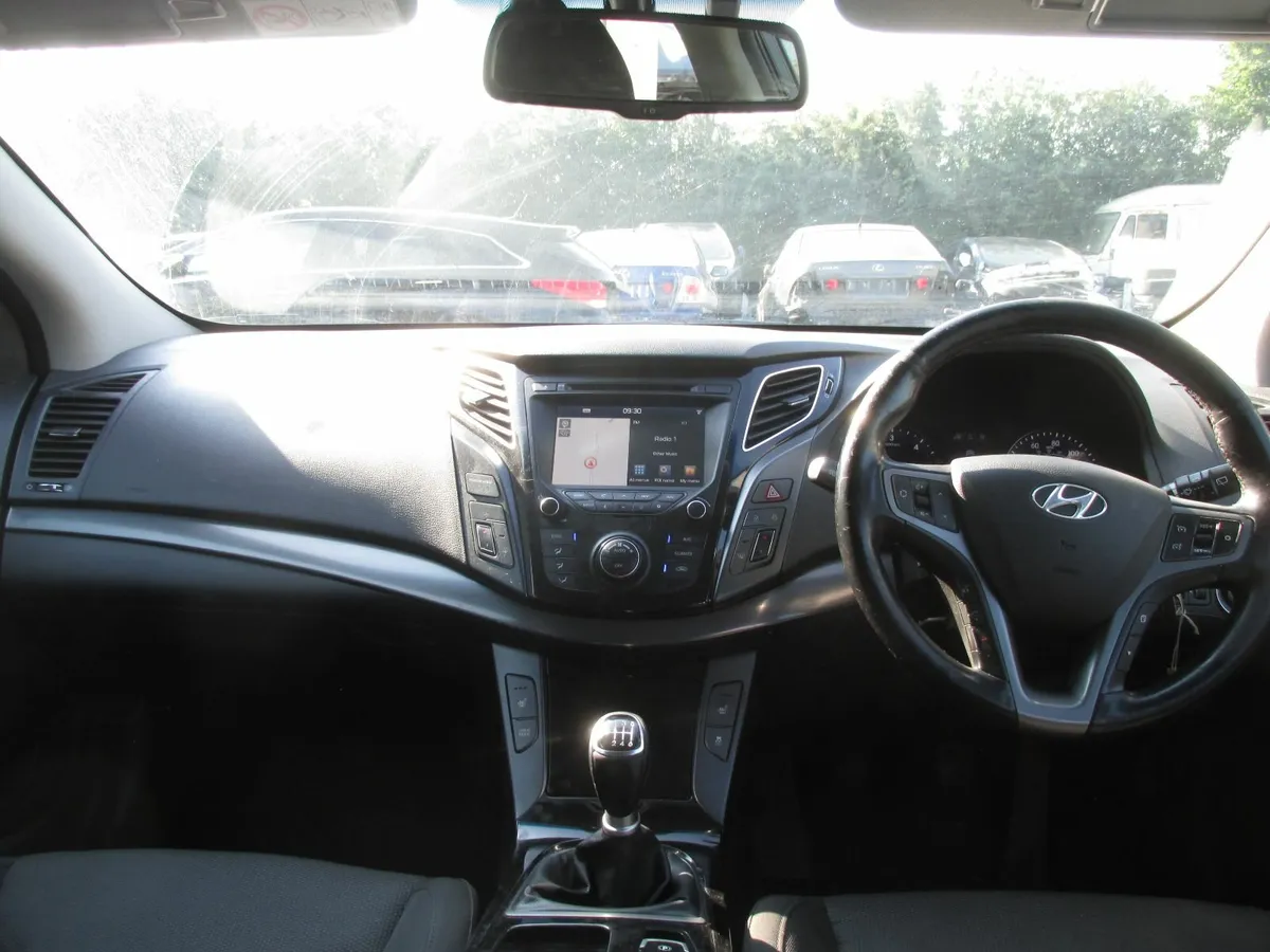 hyundai i40 all models breaking BARGAINS - Image 2