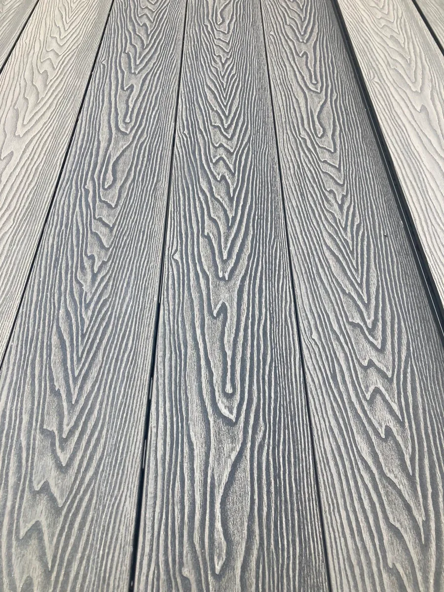 Solid Composite Decking - Heavy Duty - Image 4
