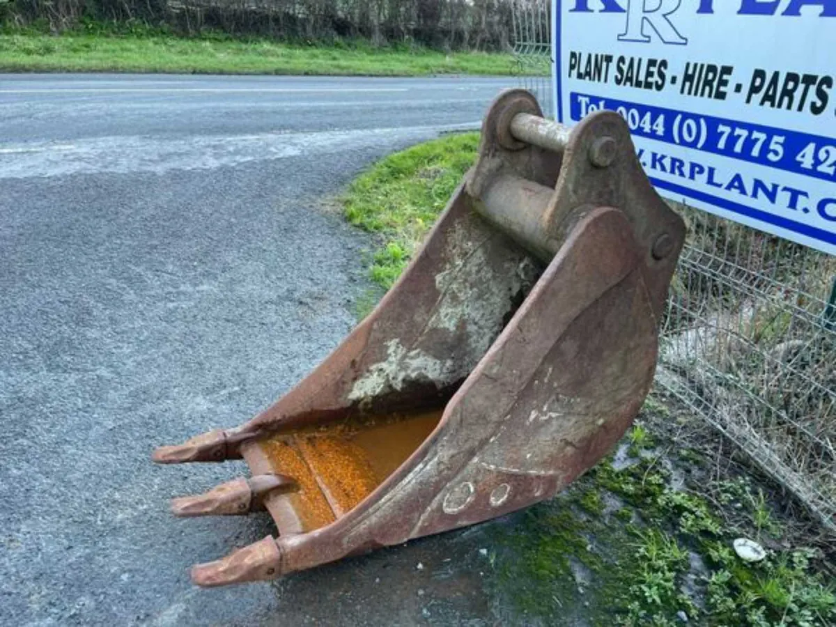 Lemac 20ton 2ft digging bucket 80mm pins - Image 3