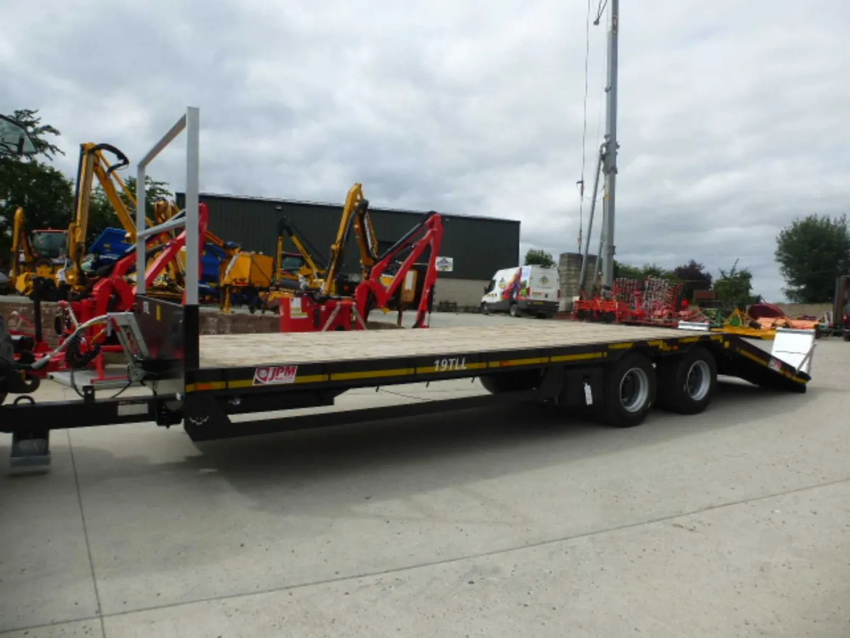 JPM Hyd Beavertail trailer - Image 1