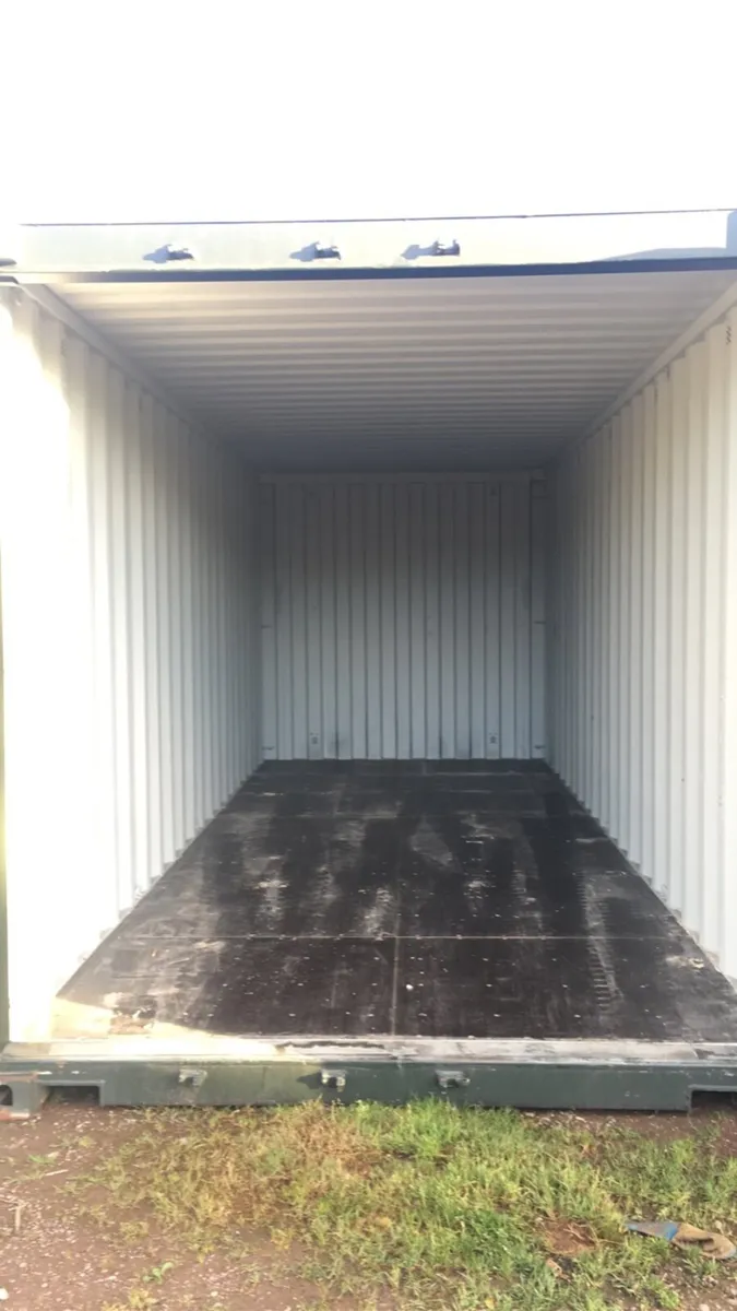 20*8 storage container - Image 4