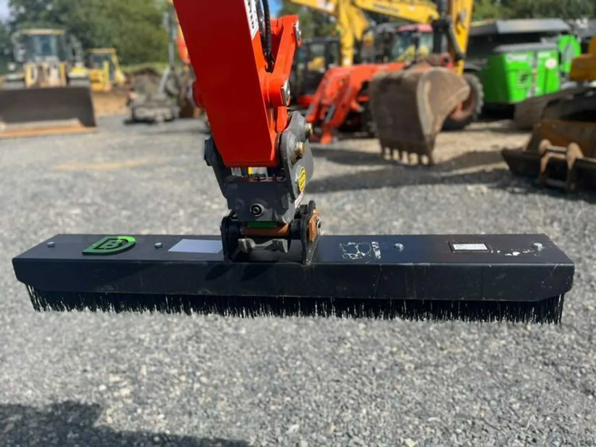 DigBits Boom Broom Excavator Attachment - Image 3