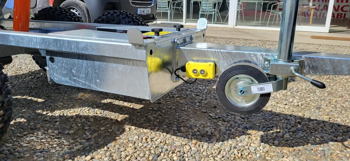 NEW CHAPMAN DT100 DUMP TRAILER - Image 4