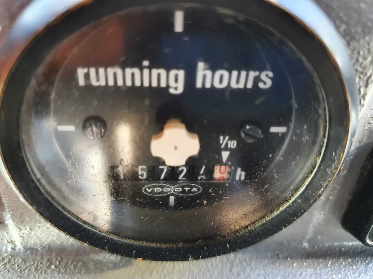 JCB 412 farm master - Image 3