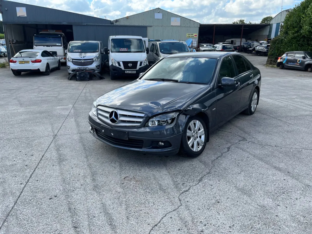 2012 Mercedes C220 2.1 CDI - Image 4