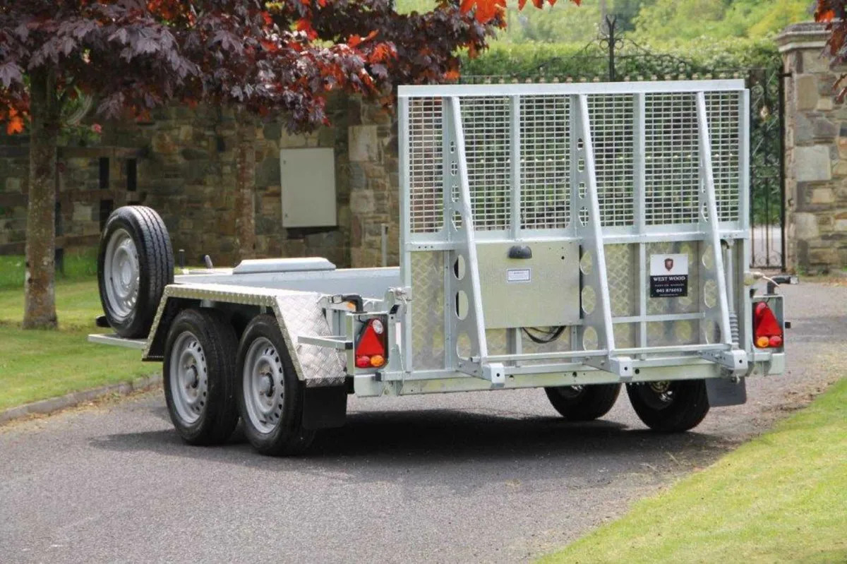 New GP106 10' x 5'10'' Ifor Williams Plant Trailer - Image 1