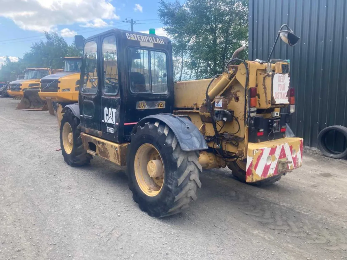 Caterpillar TH63 - Image 1