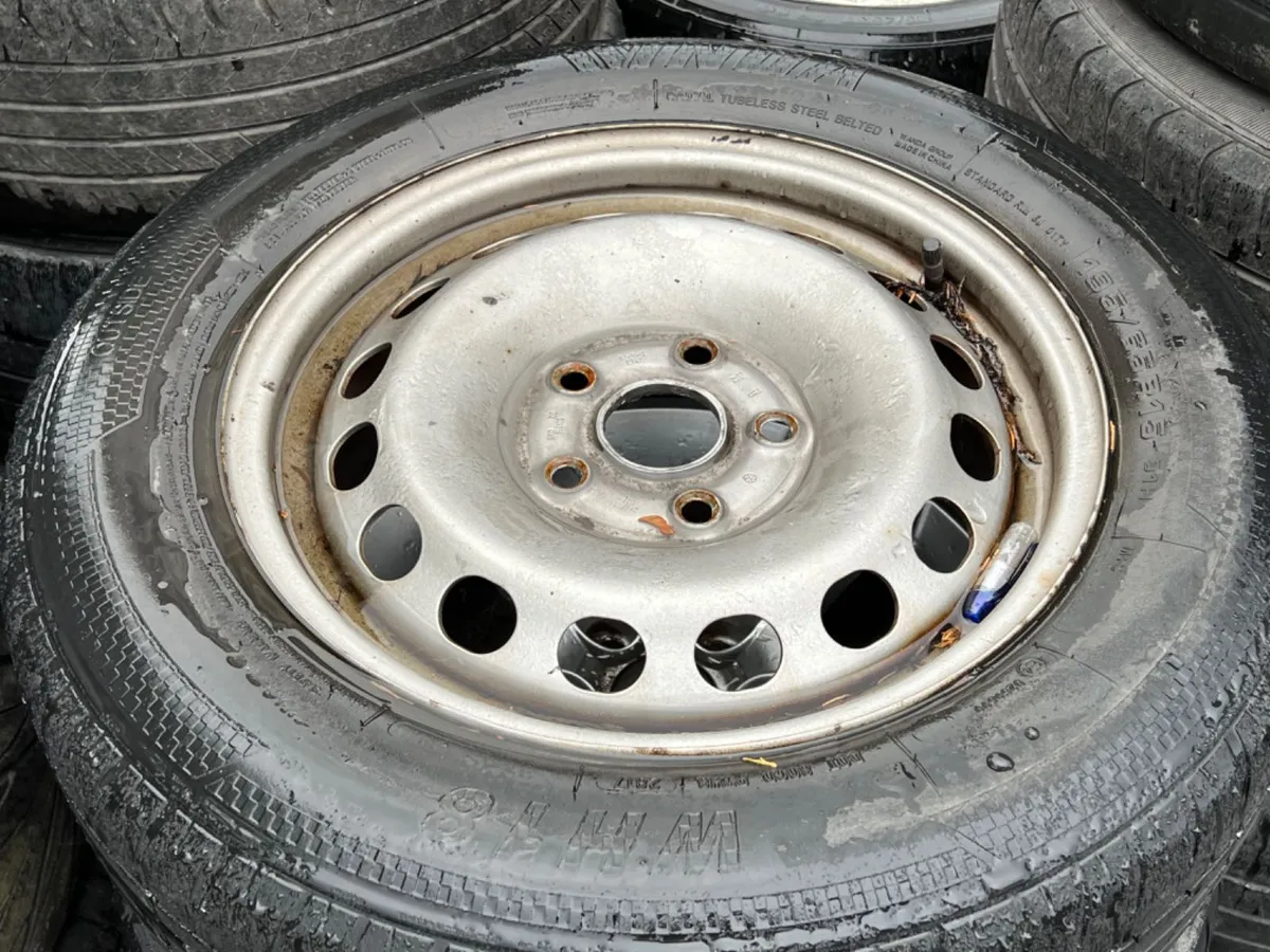 Ford transit connect steel wheels & good tyres x4