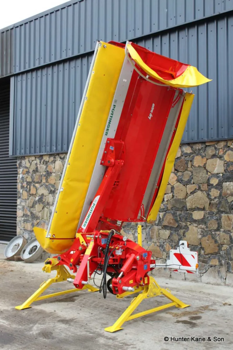 NEW Pottinger Side Mower IN STOCK - Image 3