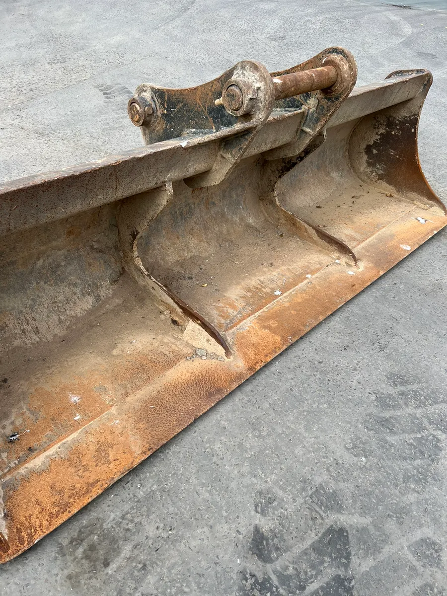 8 Foot Tighe Grading Bucket. Suit 14 Ton - Image 3