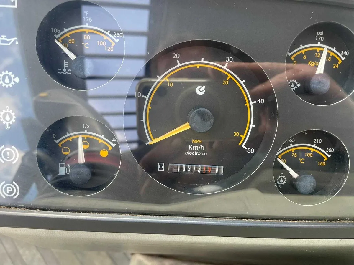 Matbro 250/110 pin and cone power shift - Image 3