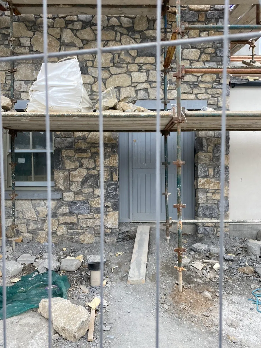 Old Salvage Reclaimed White Galway Limestone - Image 1