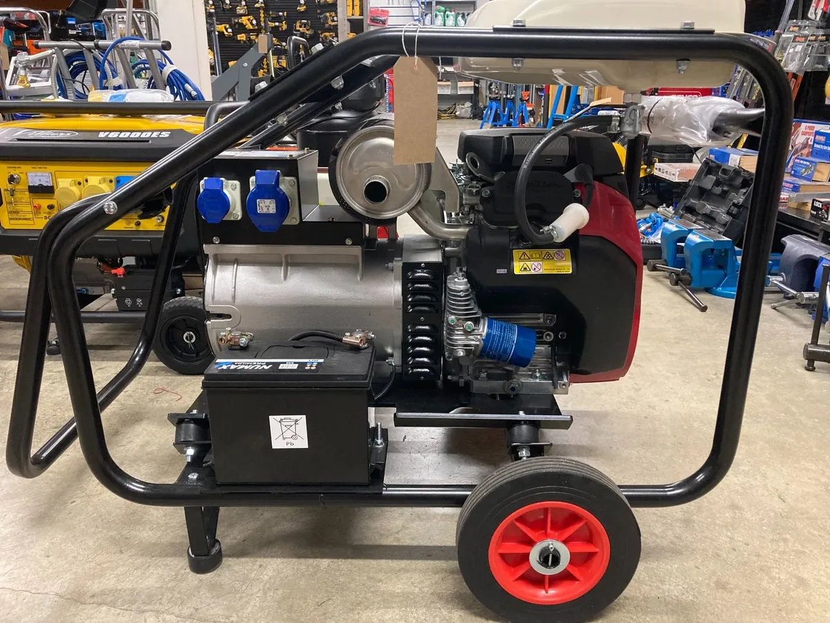 Honda Generator - Image 1