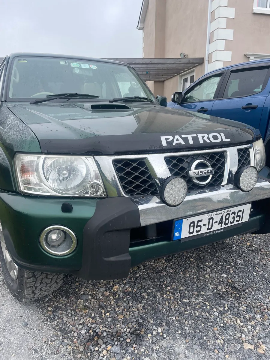 Nissan patrol bonnet guard - Image 2