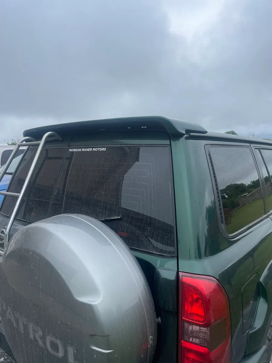 Nissan patrol bonnet guard - Image 4