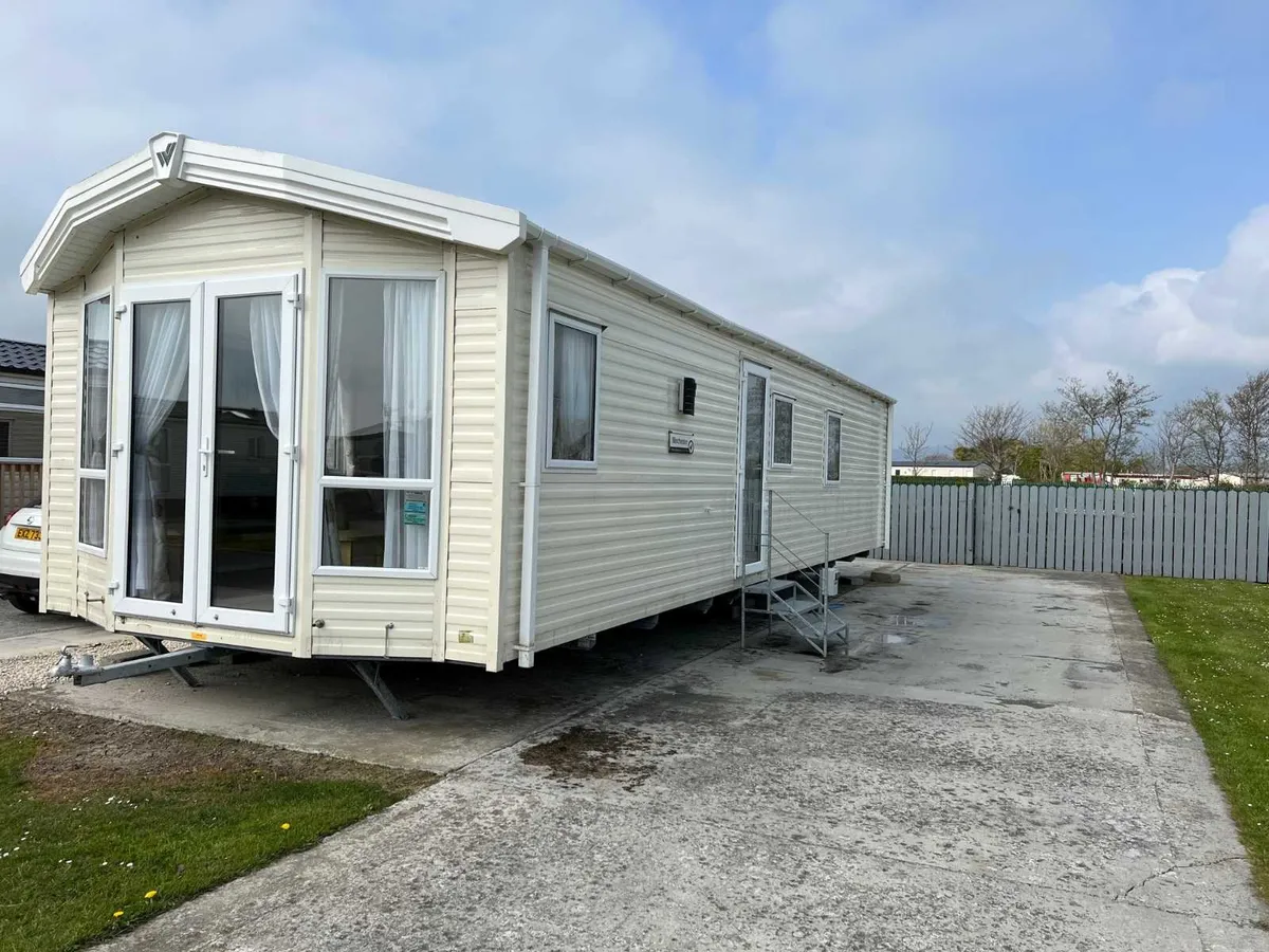Willerby Winchester 2 bedroom - Image 2