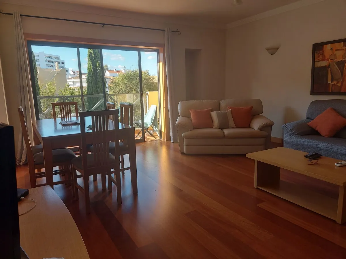2 bed Apartment Albufeira - Image 1