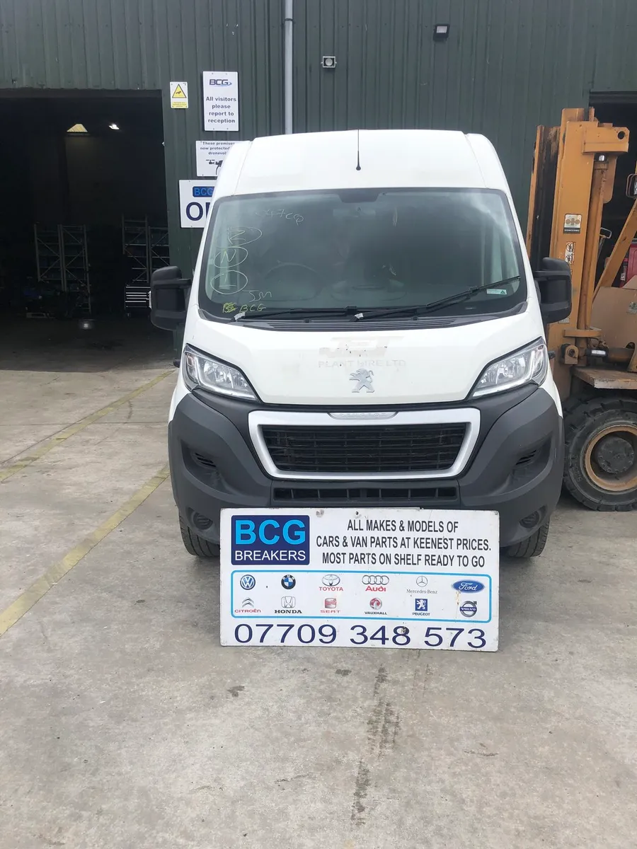 2018 Peugoet boxer parts breaking 2.0 - Image 1
