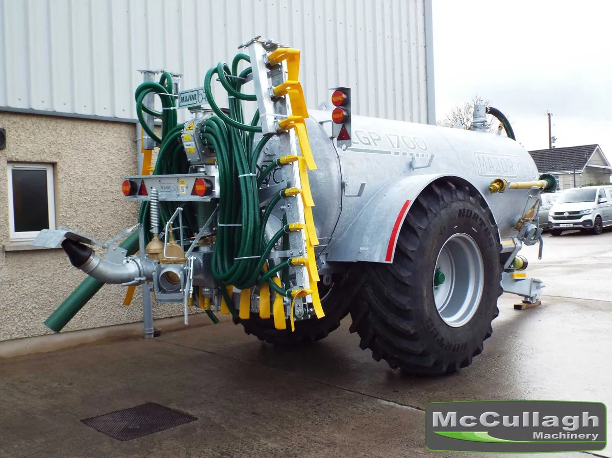 New Major 1700 Gallon Slurry Tanker - Image 3