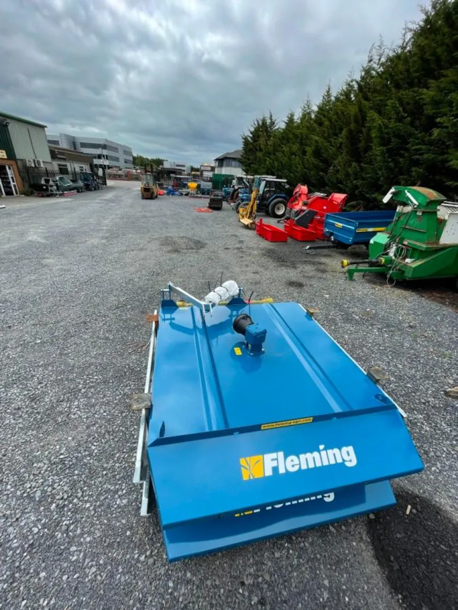 Fleming 6ft semi-offset Topper. - Image 1