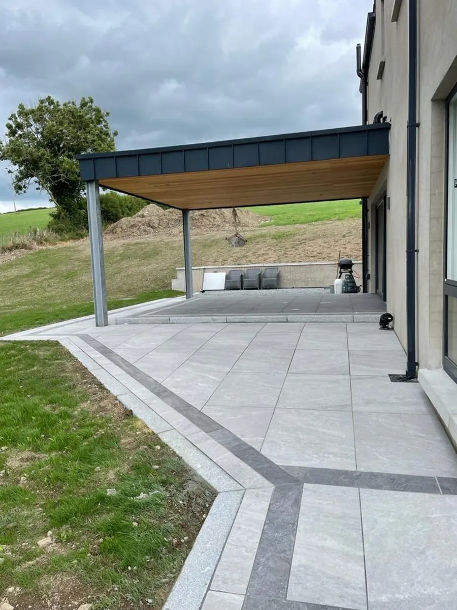 Porcelain paving - Image 1