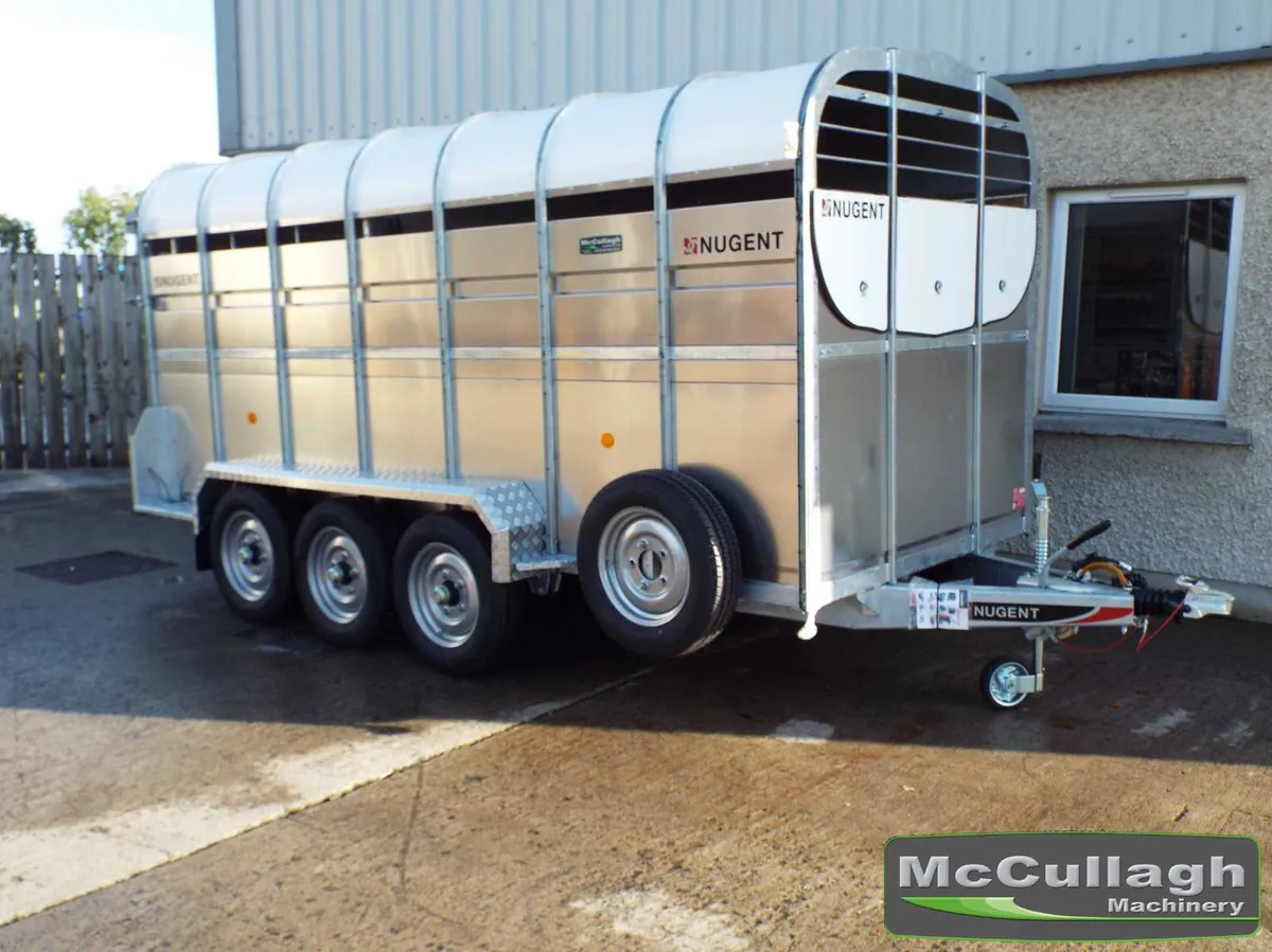New Nugent 14ft Tri-Axle Cattle Trailer - Image 1