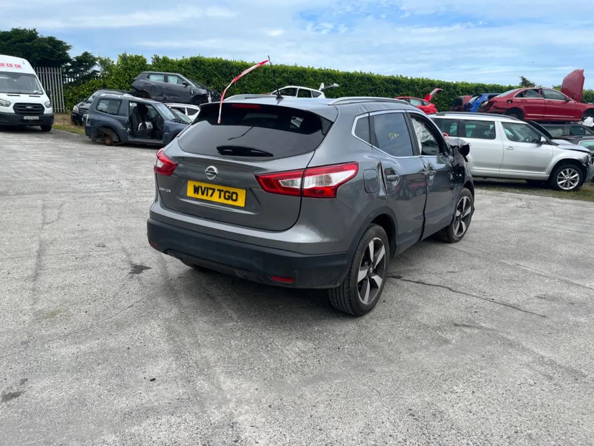 2017 Nissan Qashqai 1.5 DCI - Image 2