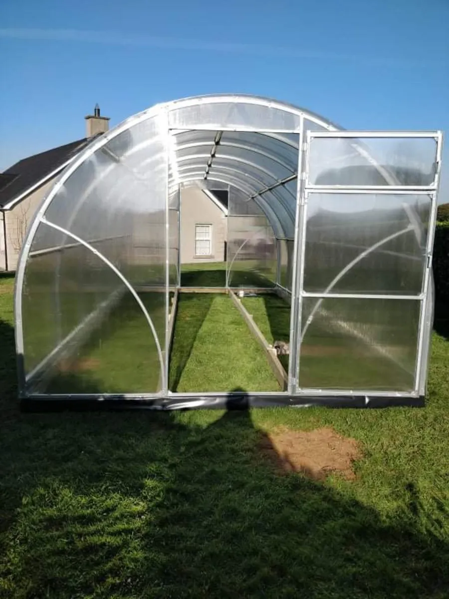 Greenhouse polycarbonate tunnel - Image 3