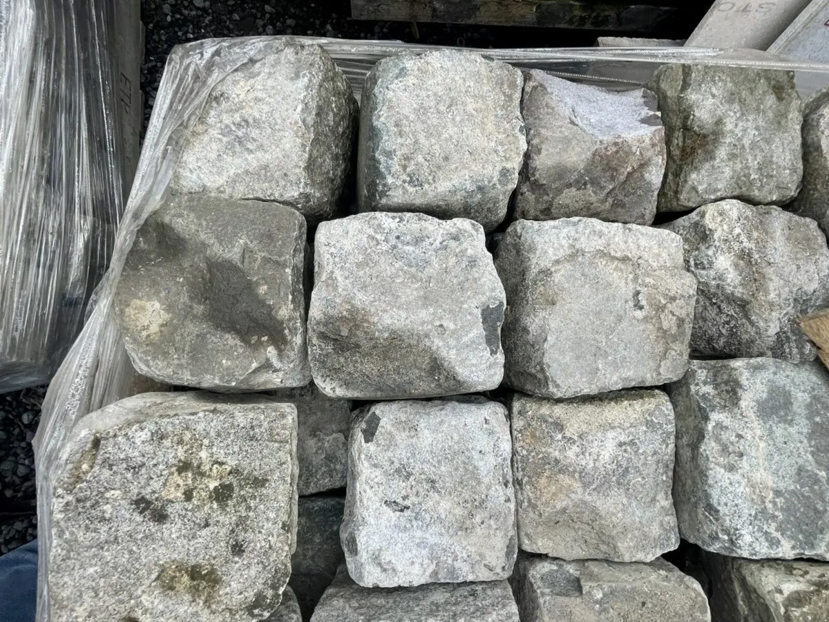 Limestone Cube Cobbles - Image 1