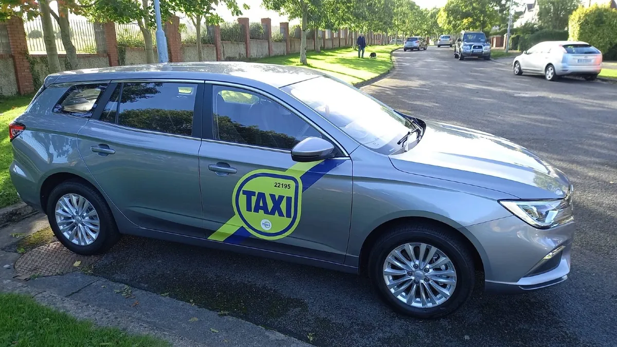 taxi for rent taxi rent taxi rental - Image 4